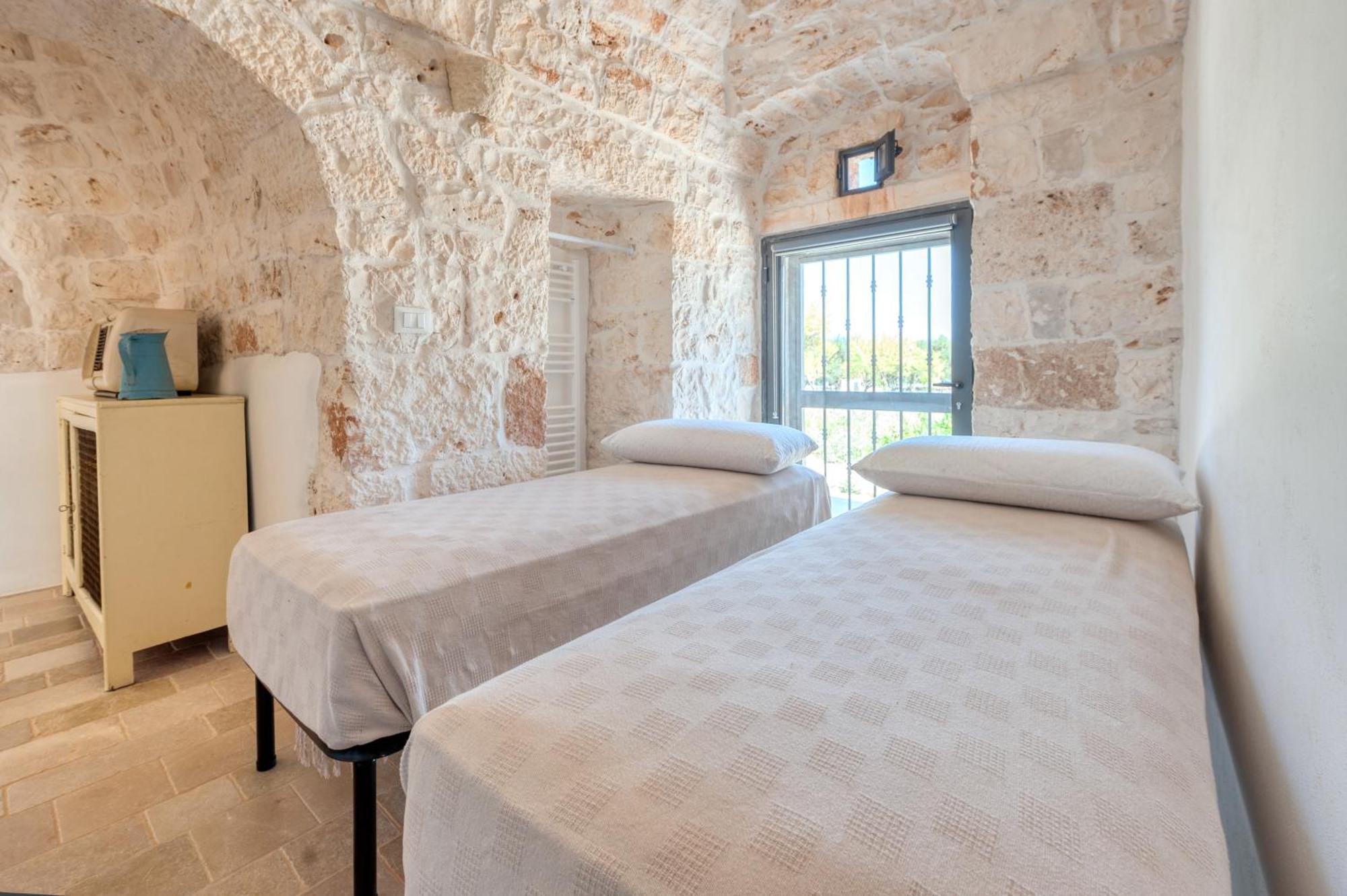 Trullo Amelie Villa Ostuni Exterior photo